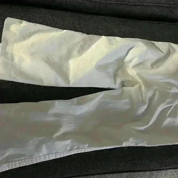 Banana Republic Cropped Size 4 - Picture 3 of 4